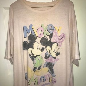 Disney Mickey and Minnie vintage shirt